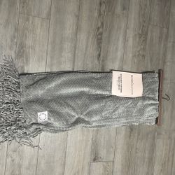 Oversized Throw Blanket