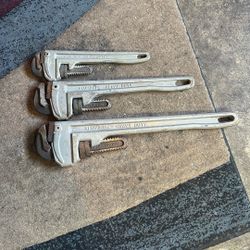Pipe Wrench Set 