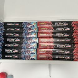 Rapid / Single Strike Urshifu VMAX Premium Collection