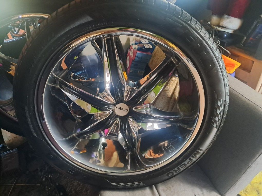 24 Inch Complete Set Of All 4 Helo Rims And Tires