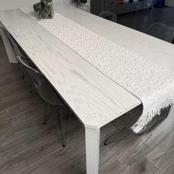 White Wood Dining Table – Modern / Coastal Style