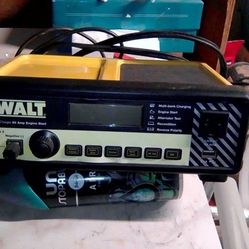 DeWalt Battery Charger