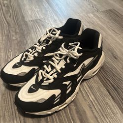 Air maxs size 11