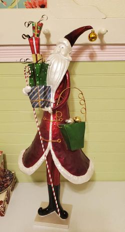 2 ft tall Metal Santa Claus