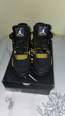 Jordan Thunder 4s