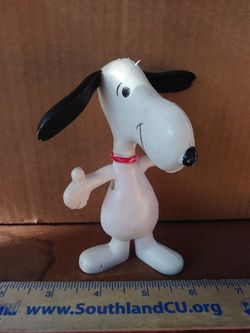 Vintage 1969 UFS Inc. "Snoopy" bendie figurine