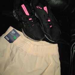 Reebok Tennis Shoes