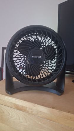 VENTILADOR DE MESA -HONEYWELL