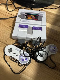 Super Mario game INCLUDED!!! Nintendo SNES Console with 2 Controllers and Game