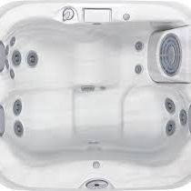 Jacuzzi J 315 For 3 People   110 Or 220 ////