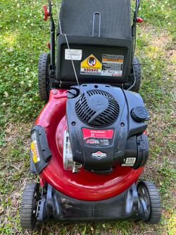 Murray 21 inch Briggs & Stratton Lawnmower