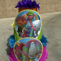 Trolls Pinata With Balls 