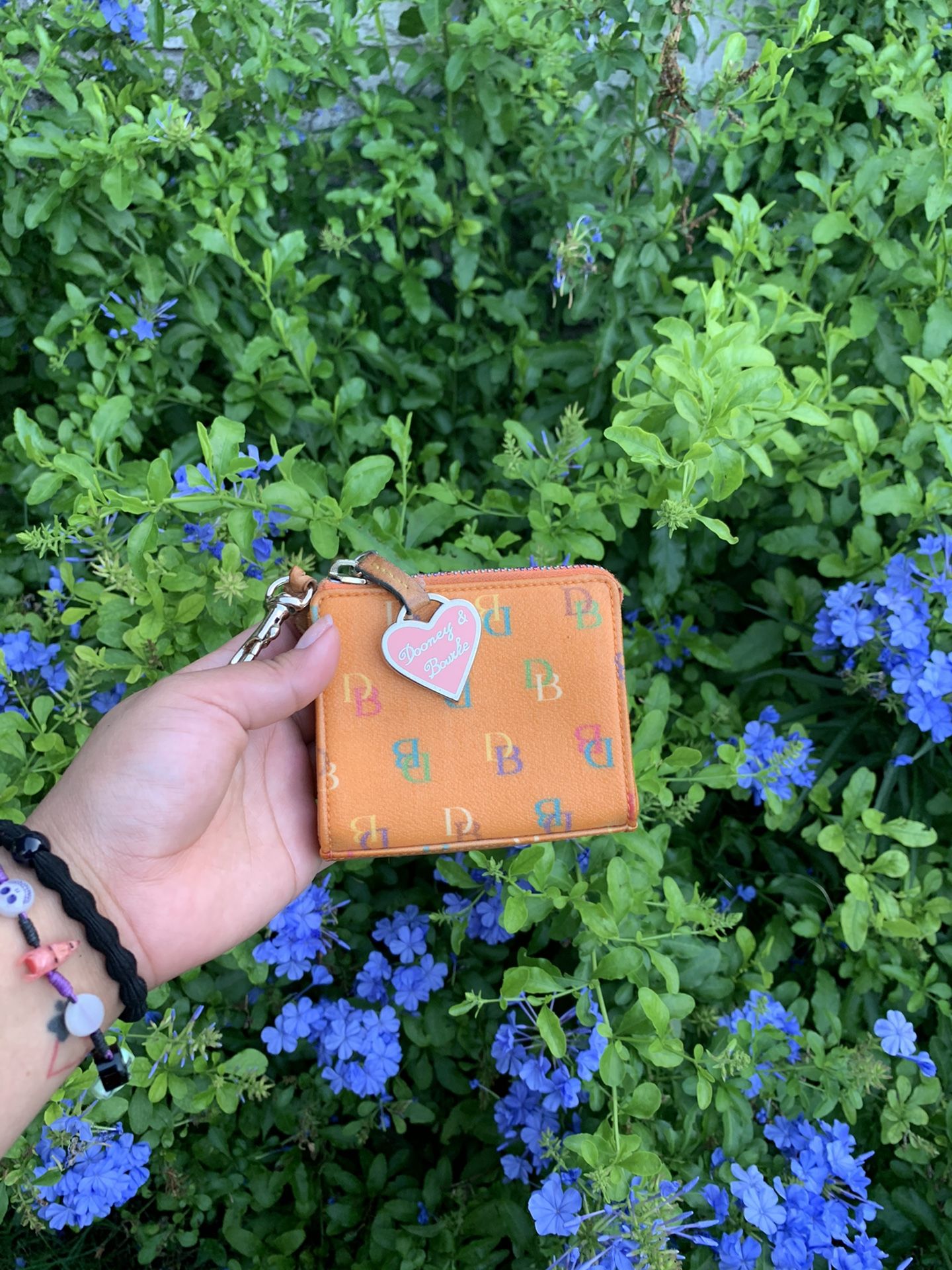 Dooney and bourke wallet