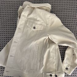 BRAND NEW Express Size: XS button up denim jacket