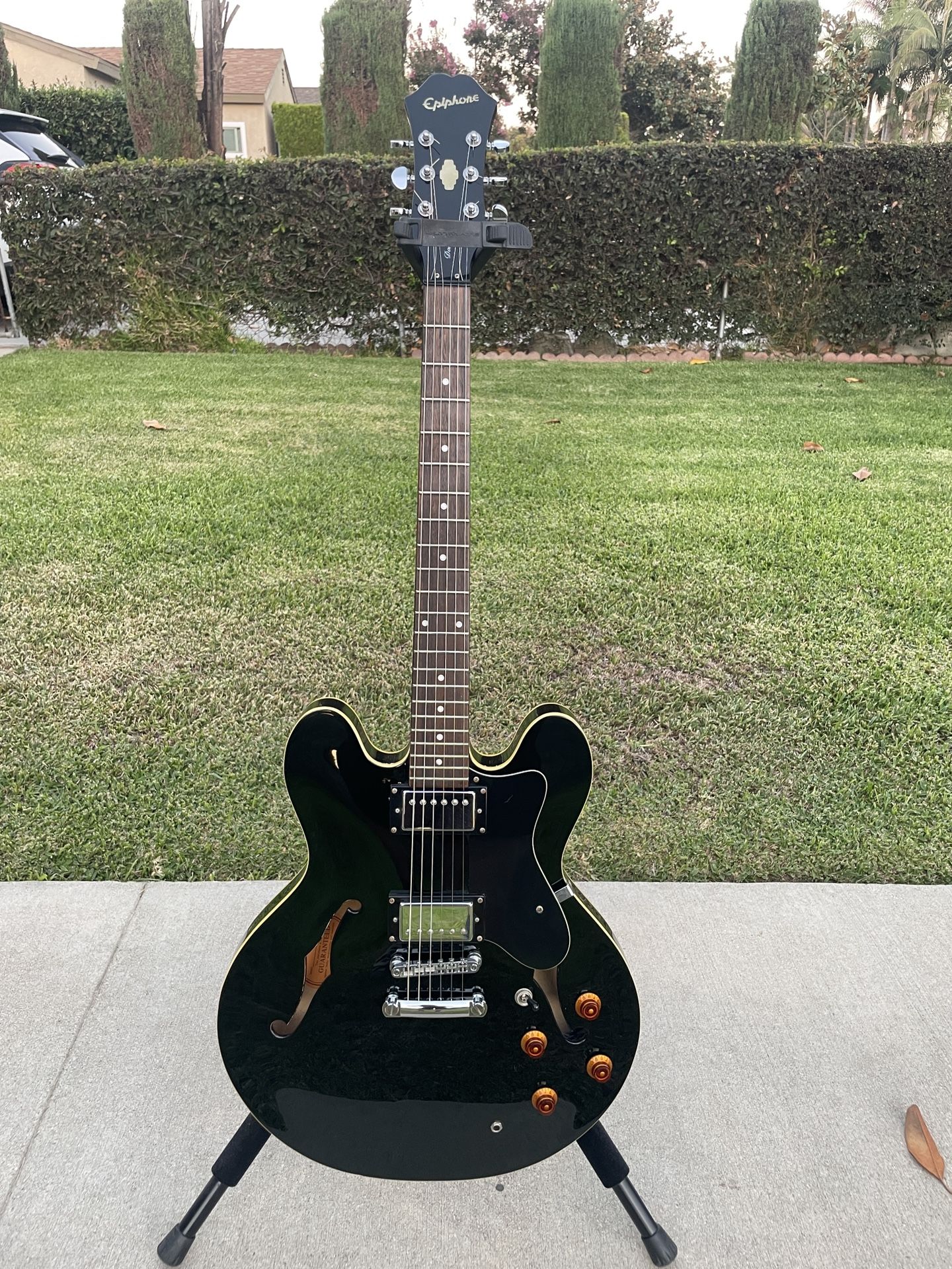 Epiphone Dot Guitar