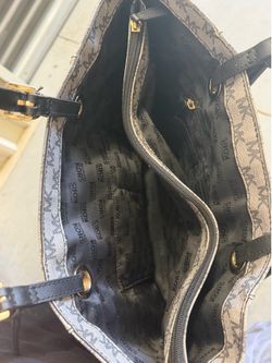 Calvin Klein Purse – Great Condition