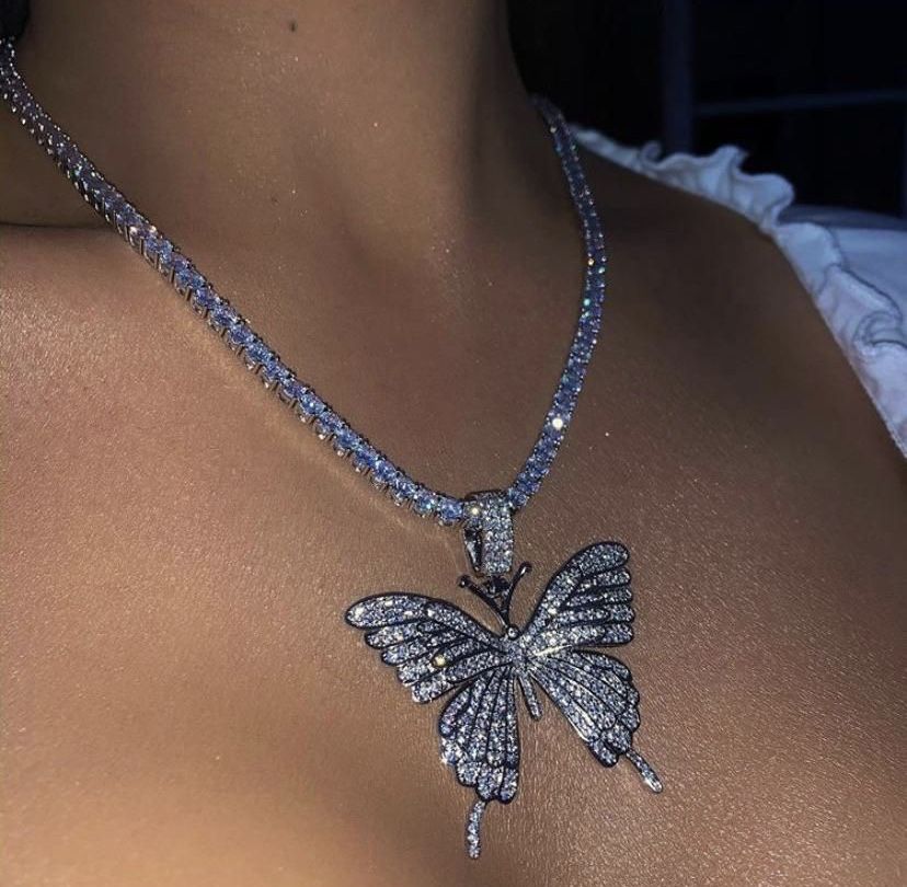 🦋✨Butterfly necklaces ✨🦋