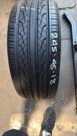245/45/18 Hankook Ventus V2concept 2.  One Tire Available With 95% Of Life 