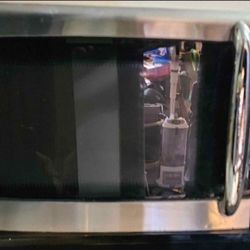 NEW-  Emerson Stainless Steel Microwave Oven