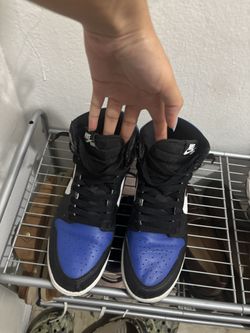 Blue And White Nike Jordans