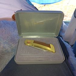 Gerber Collectible Gold Emblem Folding Knife Texaco Commemorative With Rubies