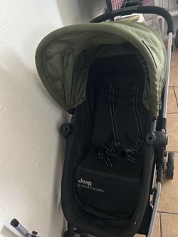 Baby or toddler  jeep stroller /bassinet