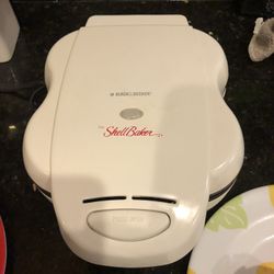 Mini Pie & Tart Shell Baker