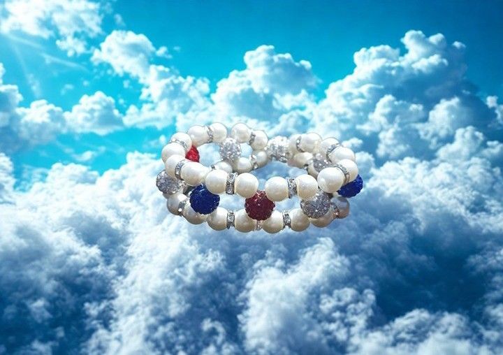 New Red, Pearl White, Blue Glass Beads Magnetic Rhinestone Bracelet Handmade 4th