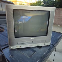Toshiba MW20F51 20” Stereo CRT TV/DVD/VCR Combination Video Gaming Retro