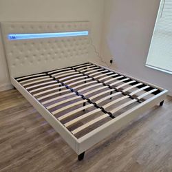 King Size Bed - Cama Tamaño King 