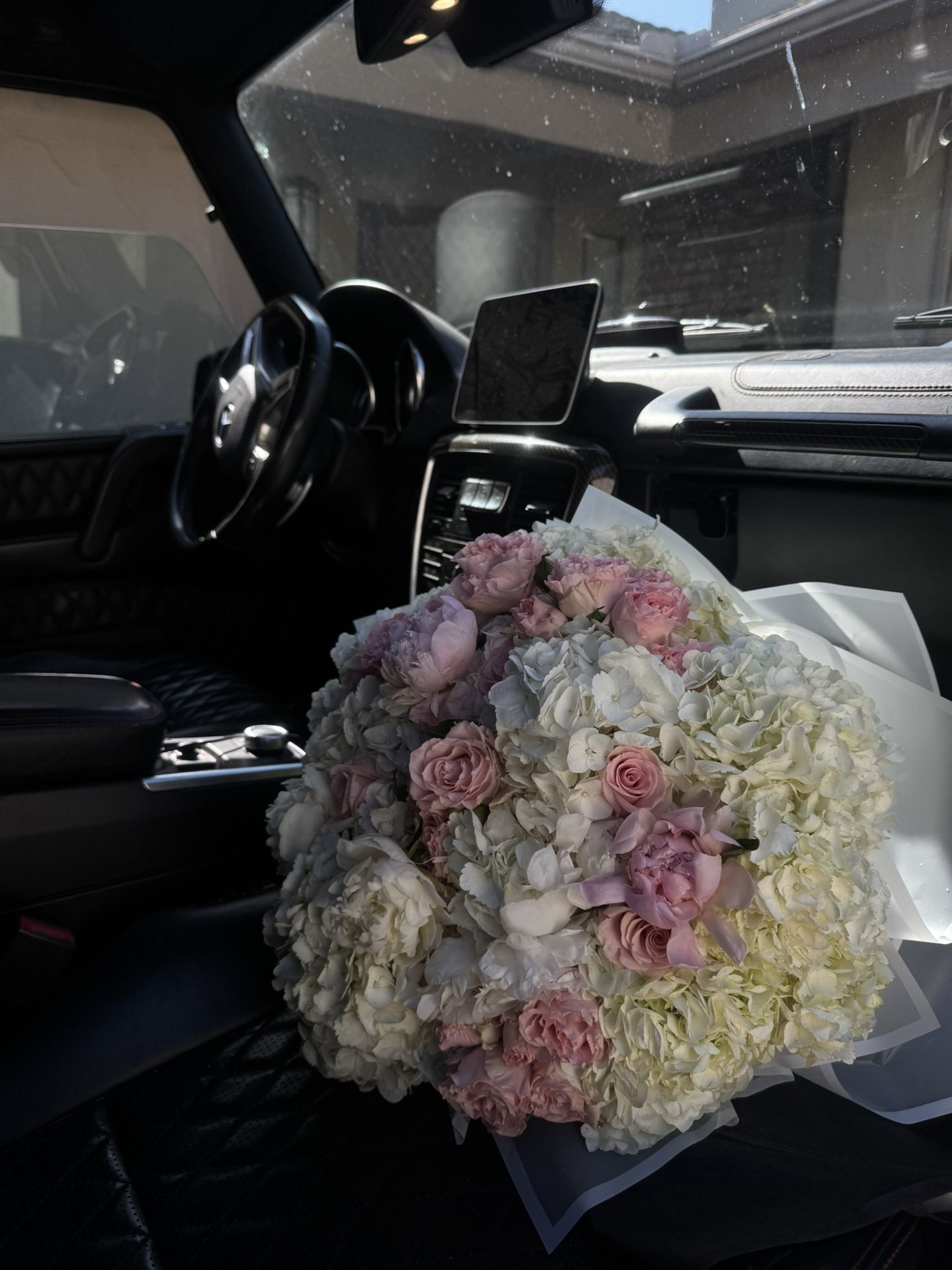 Custom bouquet arrangement