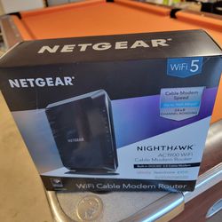 NightHawk AC1900 WiFi Cable Modem Router