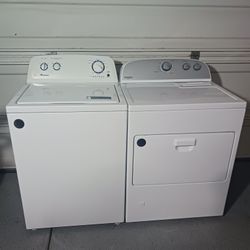Amana Washer And Whirlpool Gas Dryer December 2023 Model Like New Condition 