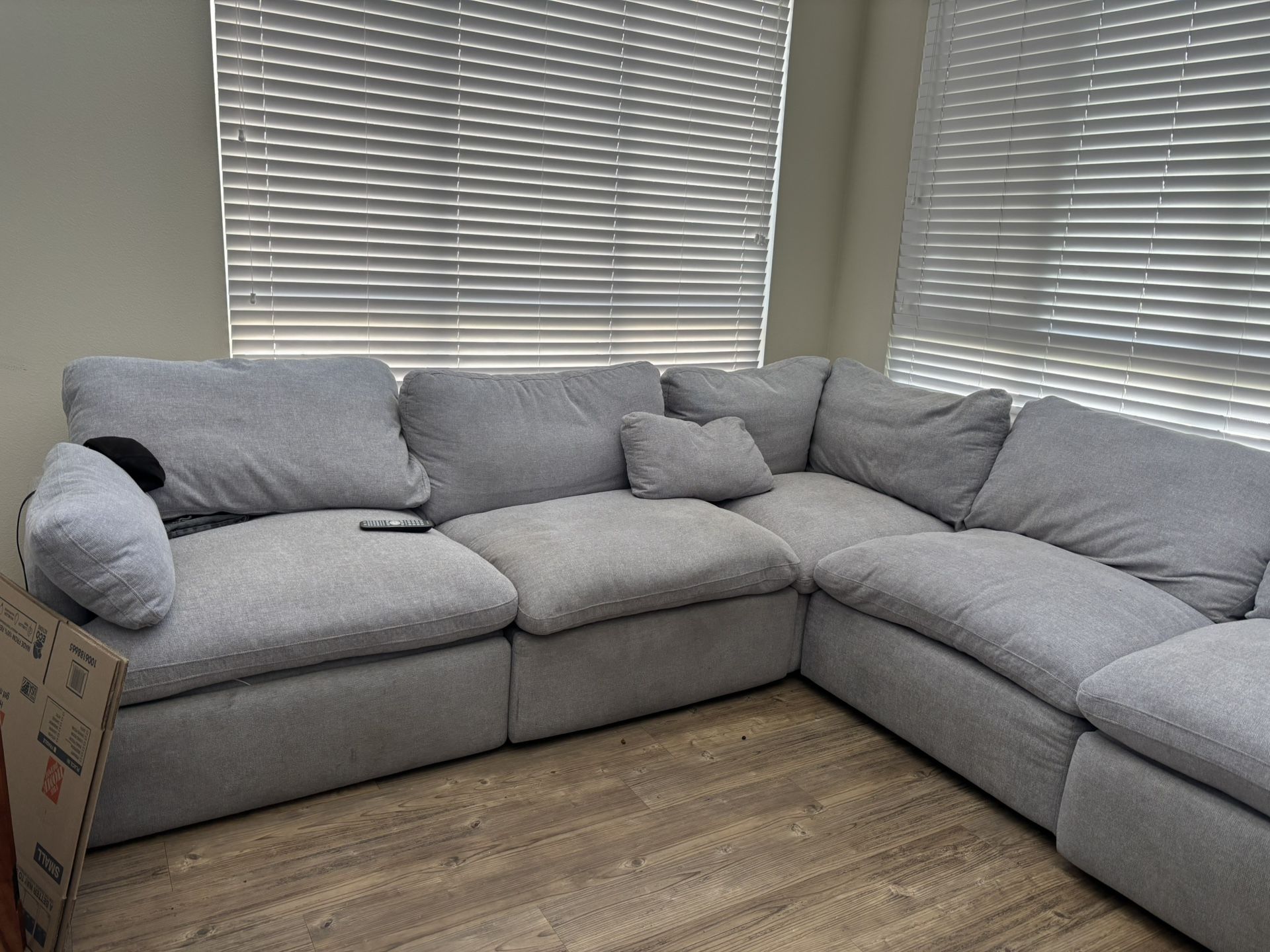 Living Spaces Sectional Reclining Couch