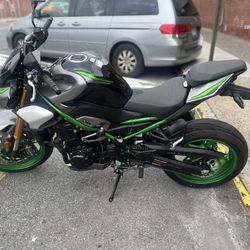 Kawasaki Z900 SE ABS