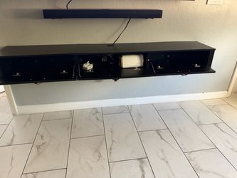 Floating tv console