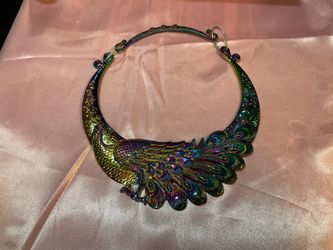 Iridescent Peacock Collar Necklace