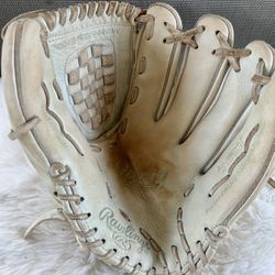 Rawlings Softball Glove