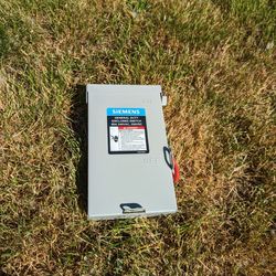 Outdoor Non-Fusible Safety Switch