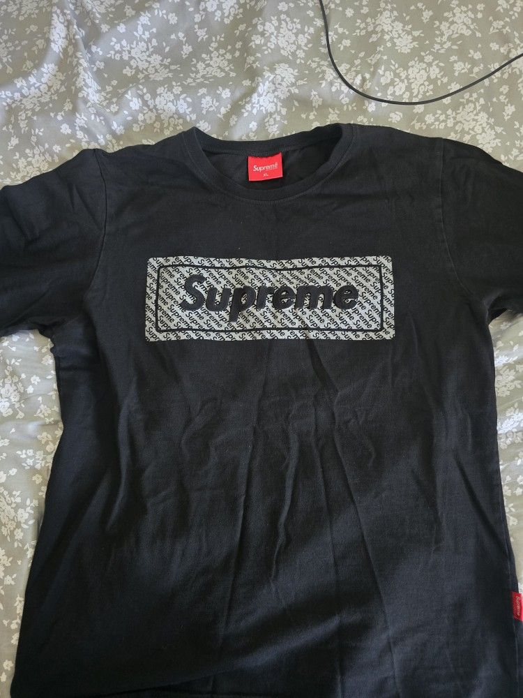 Supreme Black XL