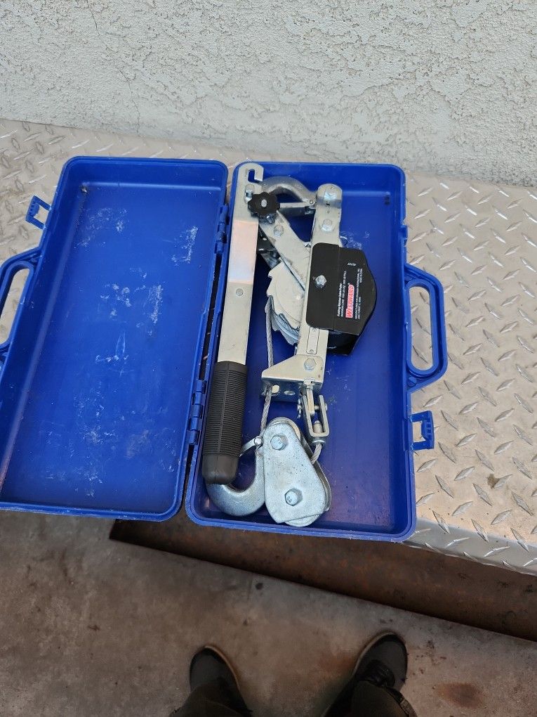 Westward Ratchet Cable Pulley