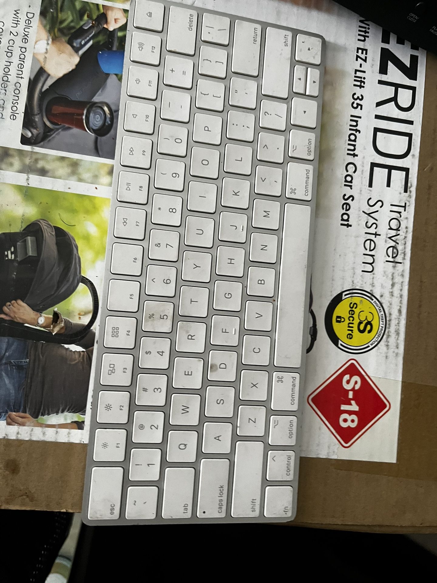 Apple Wireless Keyboard