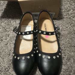 Brand New Girls Black Flats