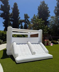 WHITE SMOL BOUNCE HOUSE 12x12 FOR SALE