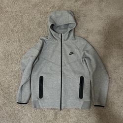 nike tech