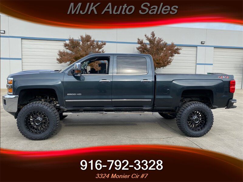 2019 Chevrolet Silverado 2500 LTZ 4x4 6.6 Duramax Diesel LIFTED ON 37s