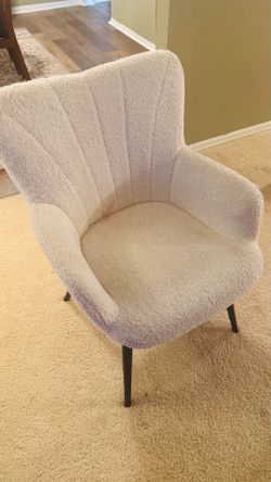 Bouclé Accent Chair – Modern Ivory Cream Chair