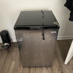 Kenmore Mini Fridge