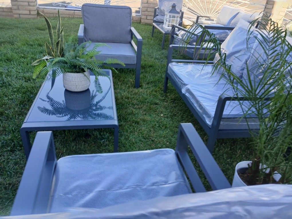 Brand New Patio Aluminum Set Inbox