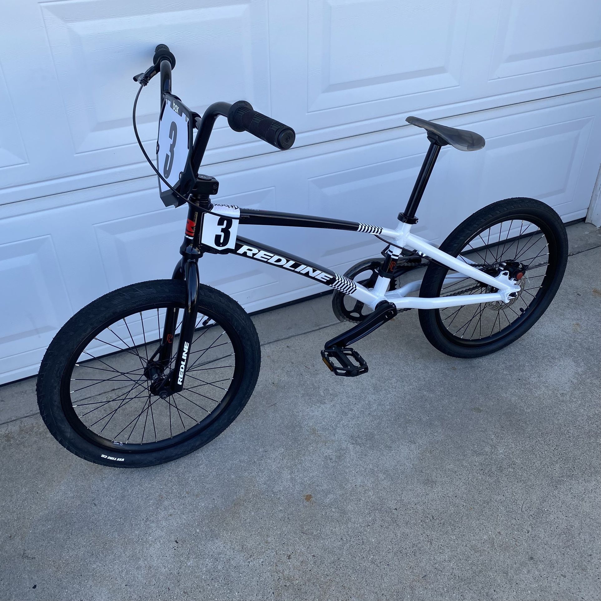 Bmx Race Proline Xl Redline 2022 Proline BMX Bike (Pro XL) (Black